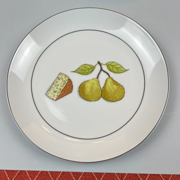 Crate & Barrel Dessert Appetizer Cheese Plates 6 1/2" Set of 6 - Picture 7 of 11